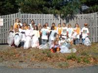 Ocean's Girl Scout Troop @ Fall 2006 Clean Sweep